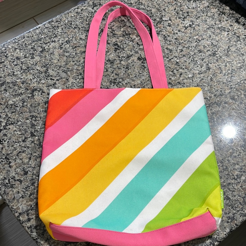 CLINIQUE Tote